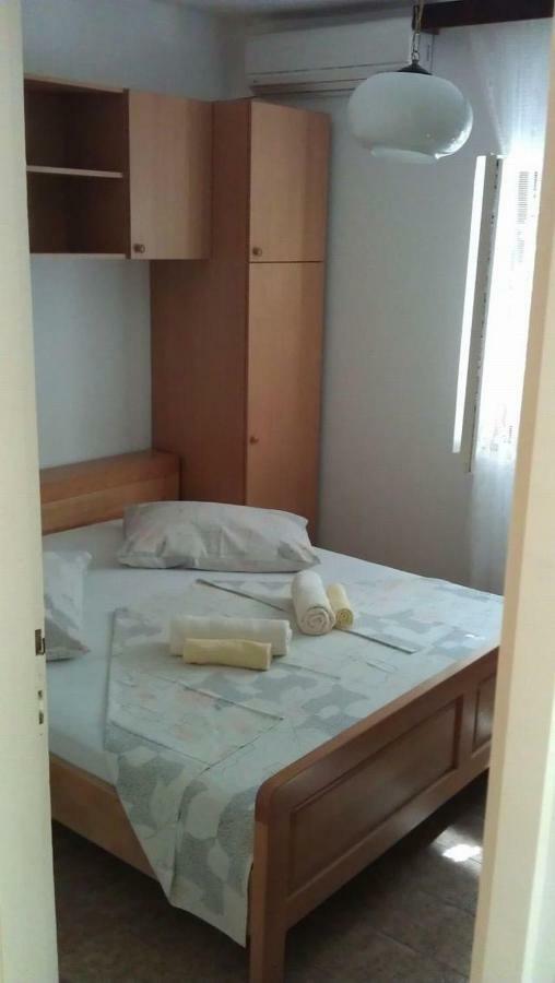 Apartmani Sandro Ivan Dolac Esterno foto