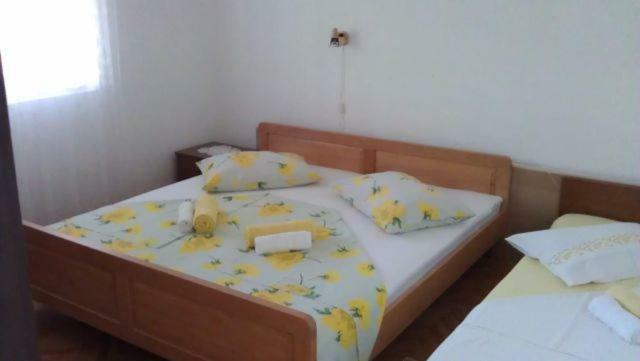 Apartmani Sandro Ivan Dolac Esterno foto