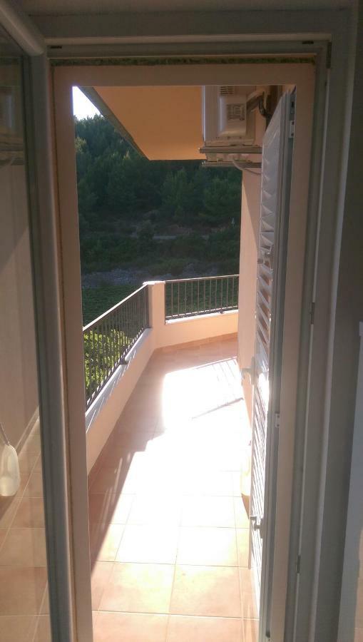 Apartmani Sandro Ivan Dolac Esterno foto